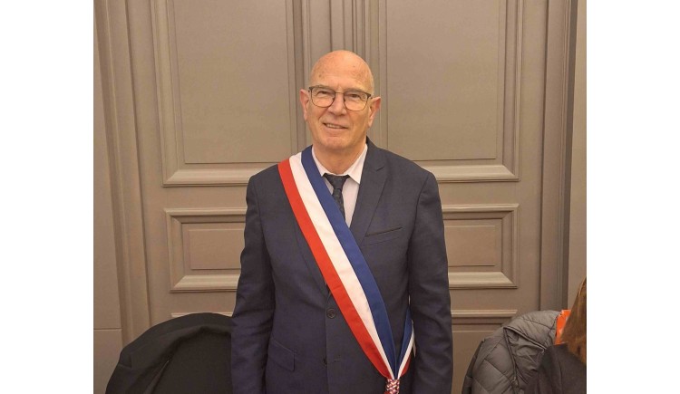 photo Monsieur Jean Pierre Ruaut élu maire de Hanches